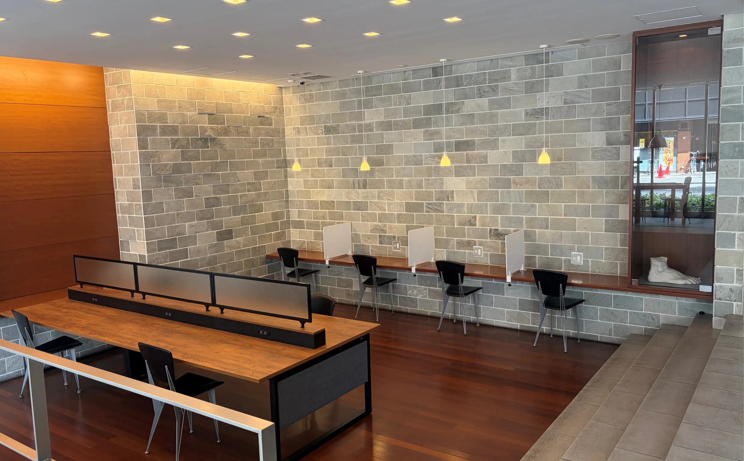 stage_gallery_3